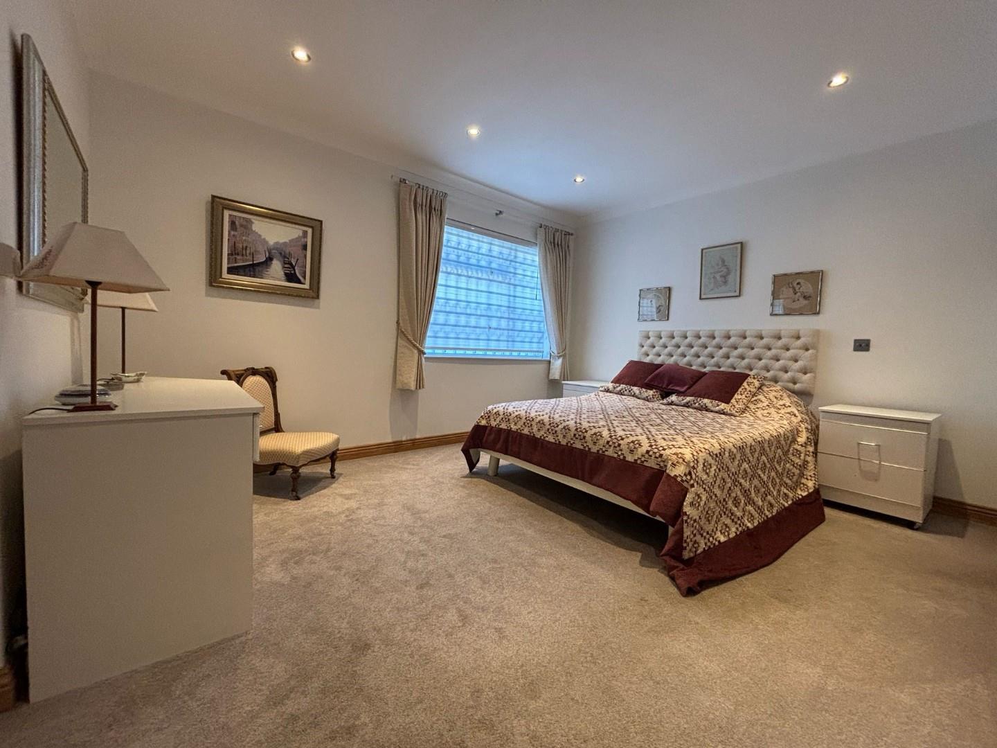 Sunnydale Gardens, Mill Hill, NW7, London
